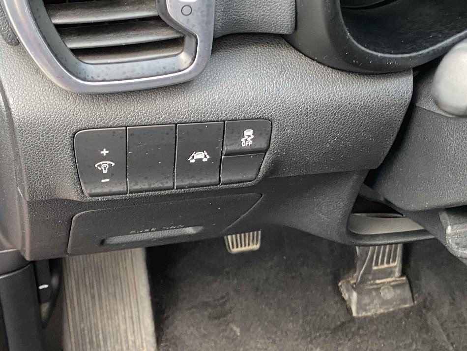 Kia Sportage 1.7 CRDi 