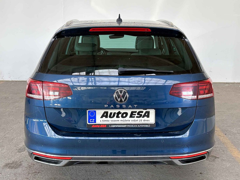 Volkswagen Passat 2.0 TDi Elegance