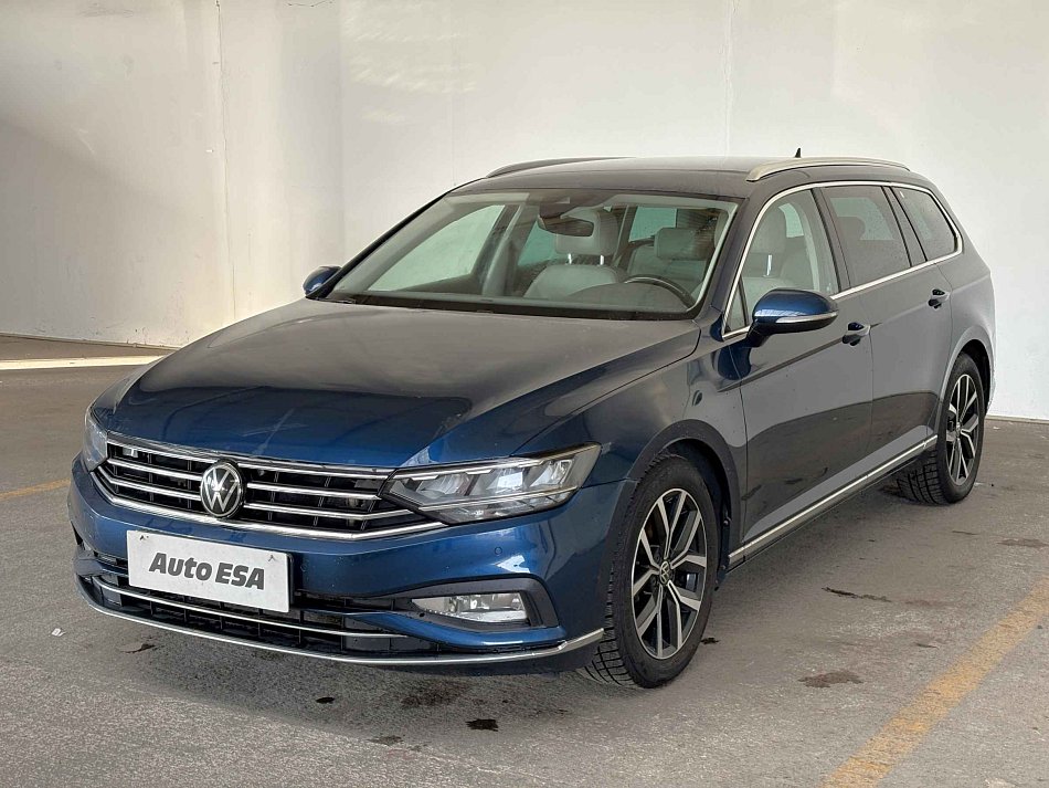 Volkswagen Passat 2.0 TDi Elegance