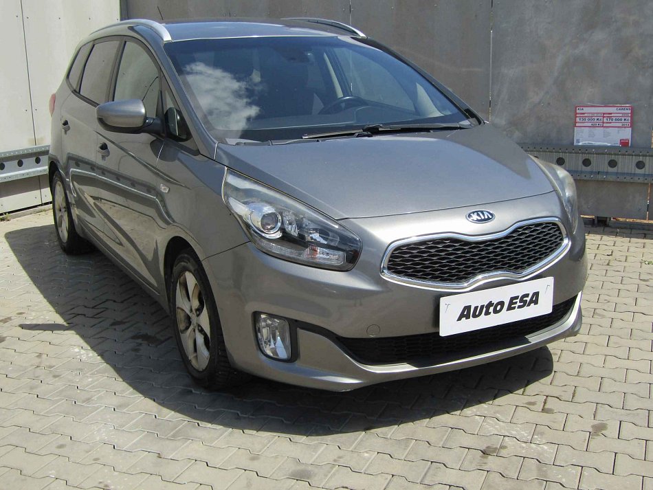 Kia Carens 1.7 CRDi 