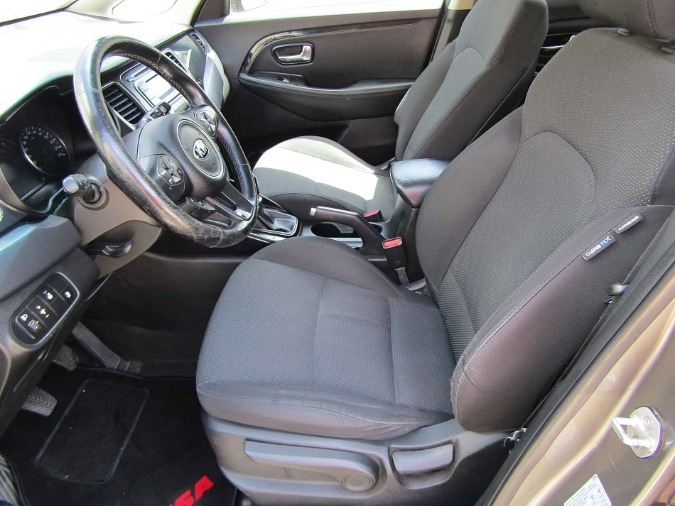 Kia Carens 1.7 CRDi 