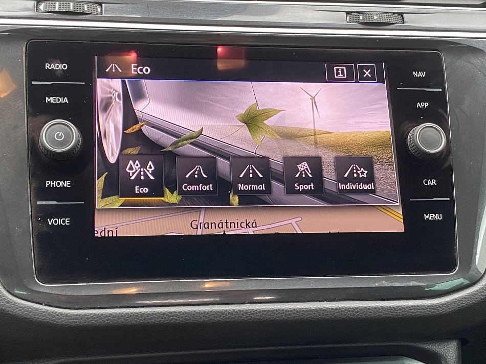 Volkswagen Tiguan 2.0TDi  4x4