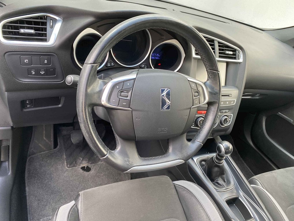 DS DS4 1.2PT 