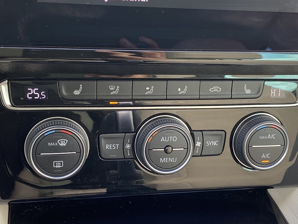 Volkswagen Passat 2.0 TDi Highline
