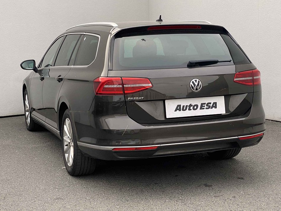 Volkswagen Passat 2.0 TDi Highline