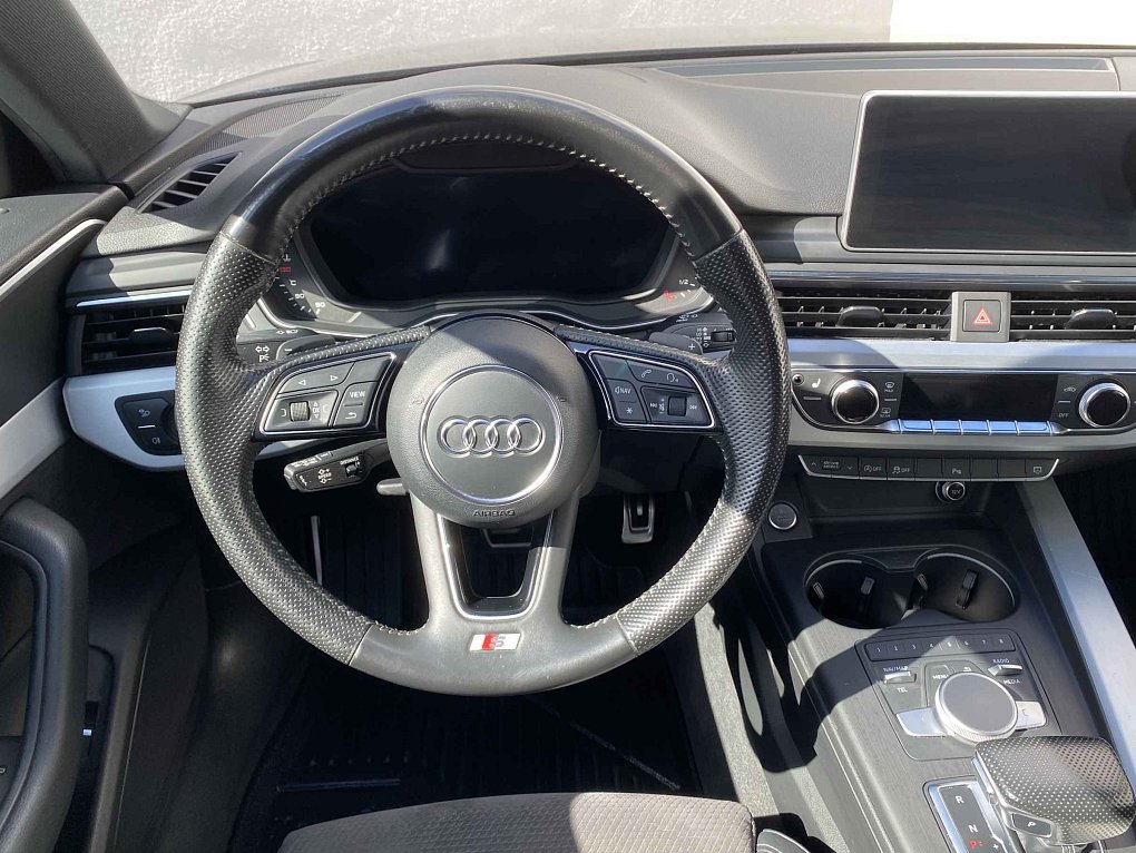 Audi A4 2.0TDi  Quattro