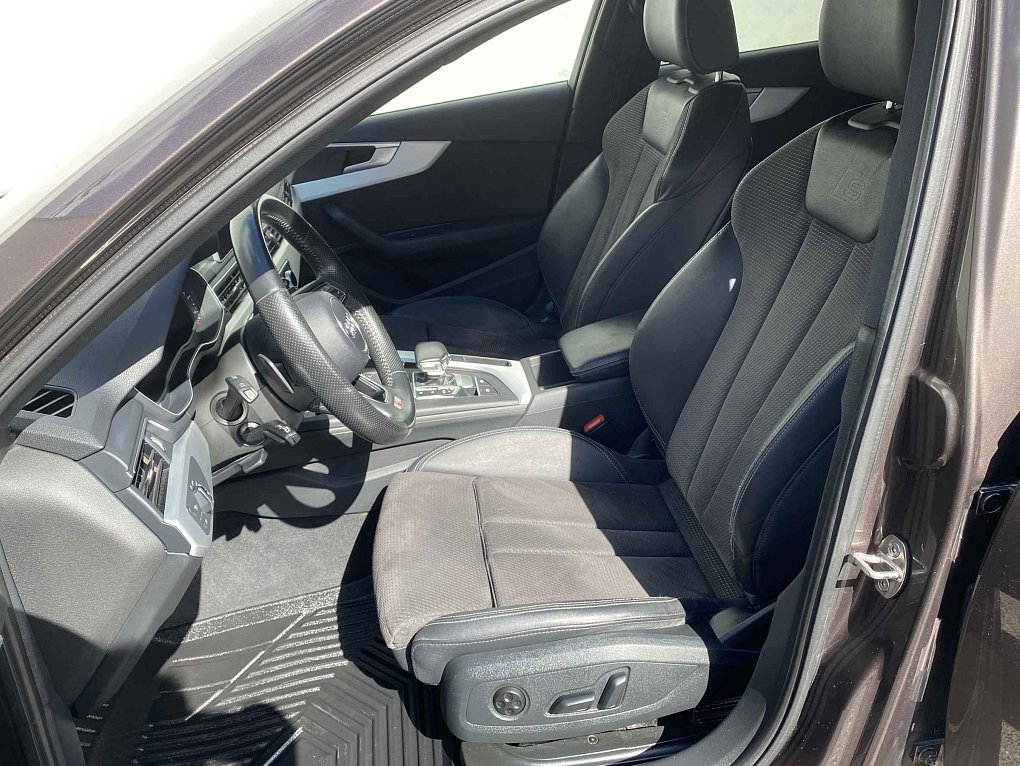 Audi A4 2.0TDi  Quattro