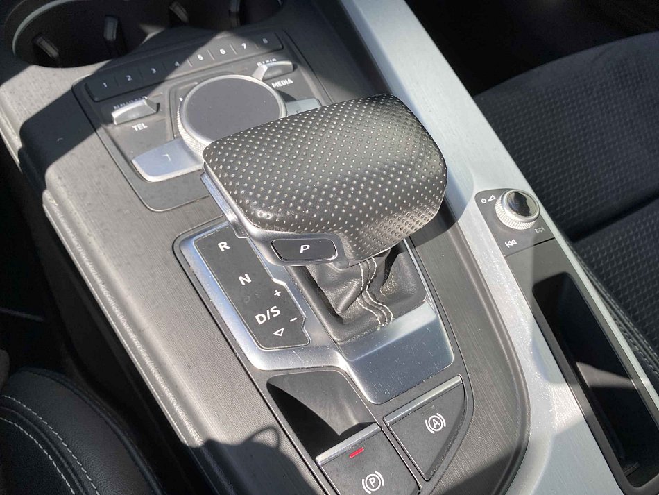 Audi A4 2.0TDi  Quattro