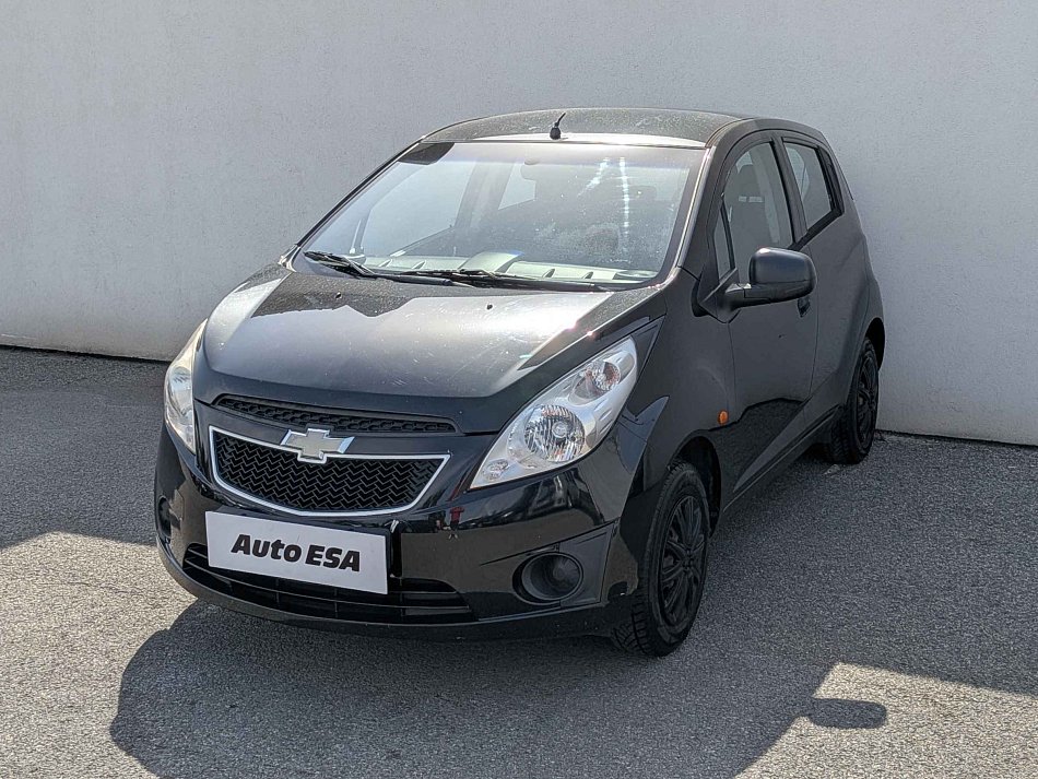 Chevrolet Spark 1.0i 