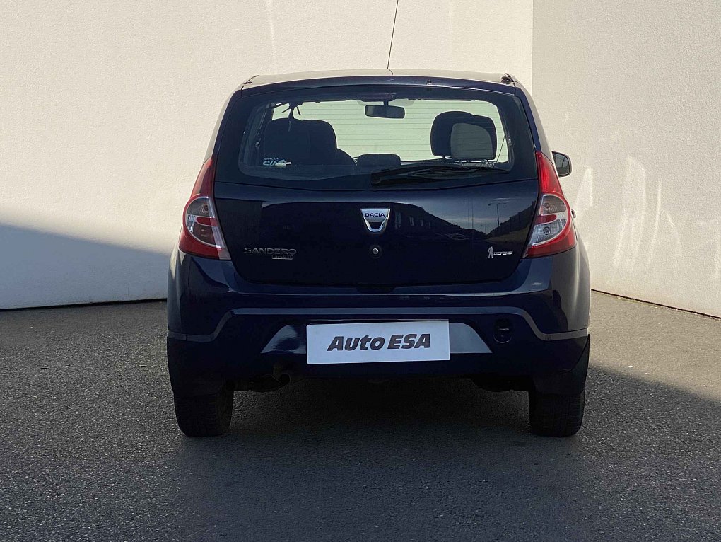 Dacia Sandero 1.4i 