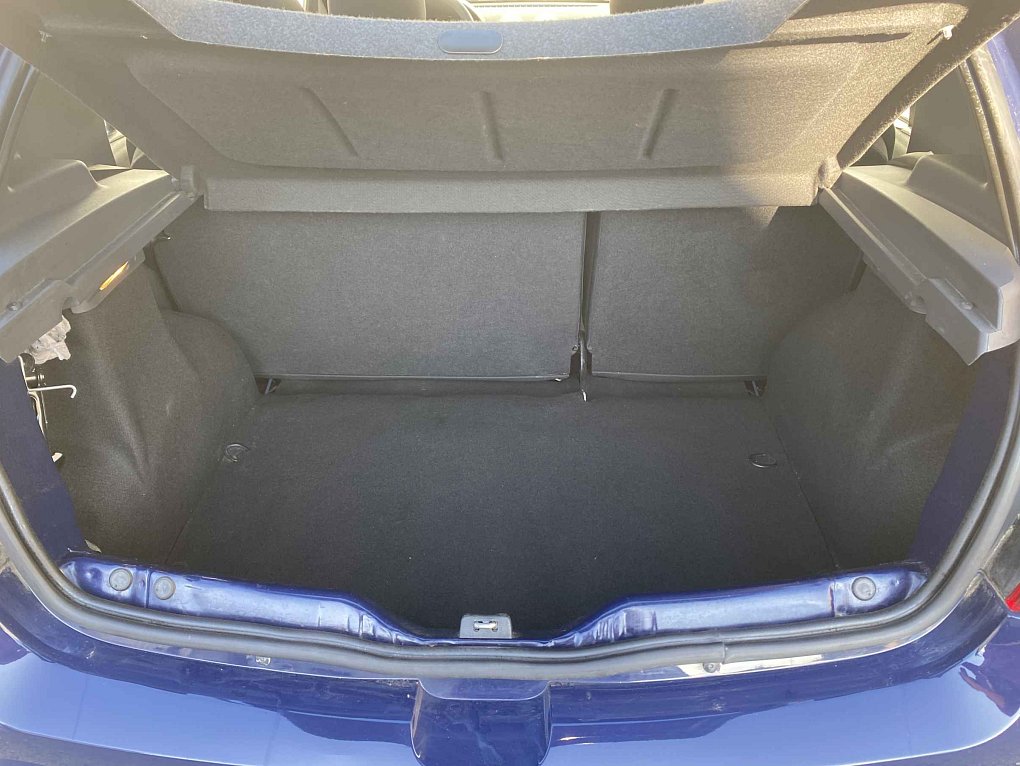 Dacia Sandero 1.4i 