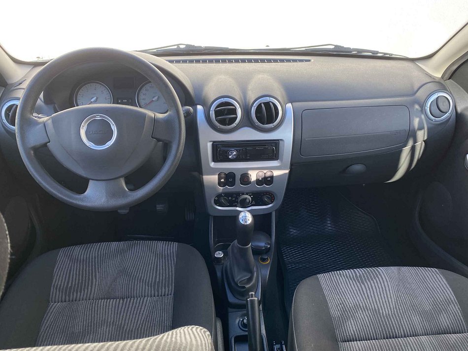 Dacia Sandero 1.4i 