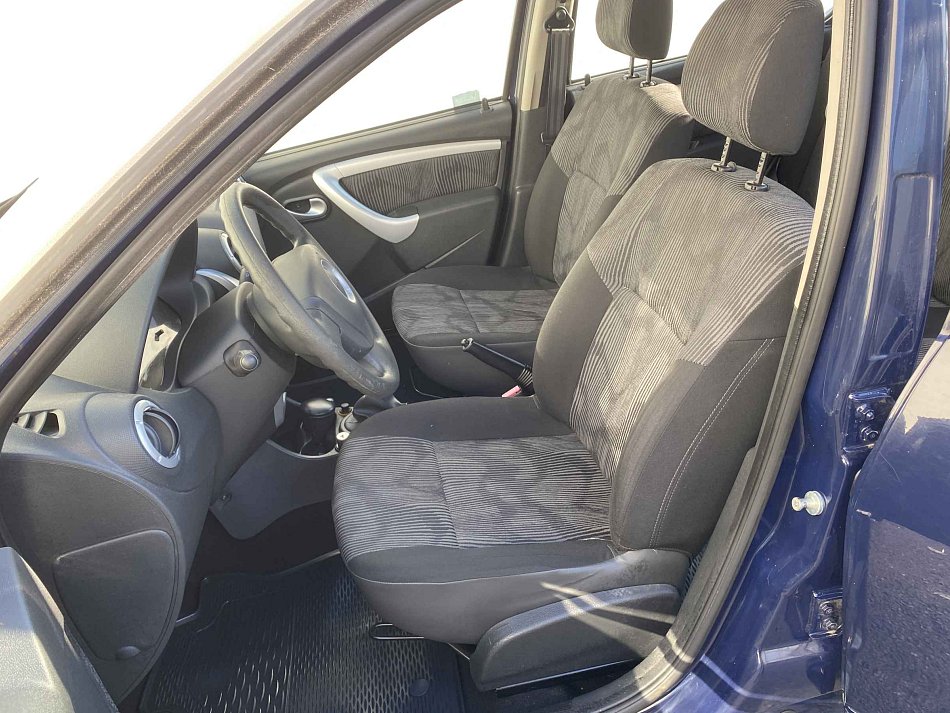 Dacia Sandero 1.4i 
