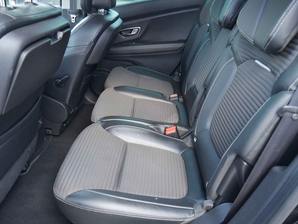 Renault Scénic 1.3 TCe BOSE Edition