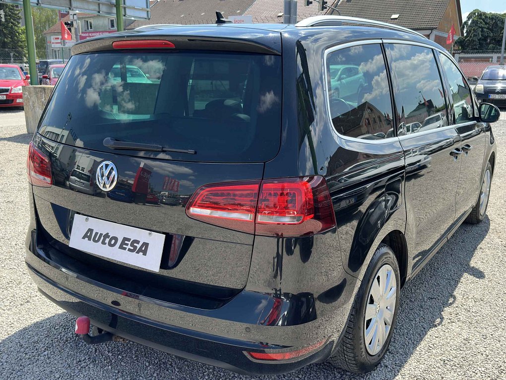 Volkswagen Sharan 2.0 TDi 
