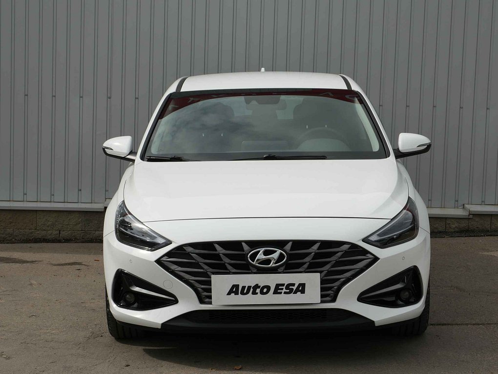 Hyundai I30 1.5 DPi Family