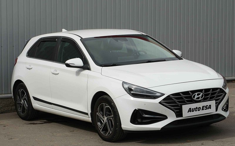 Hyundai I30 1.5 DPi Family