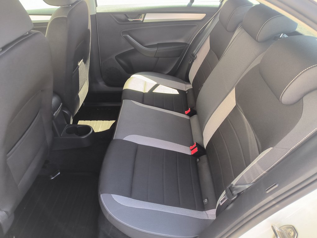 Škoda Rapid 1.0 TSI Ambition