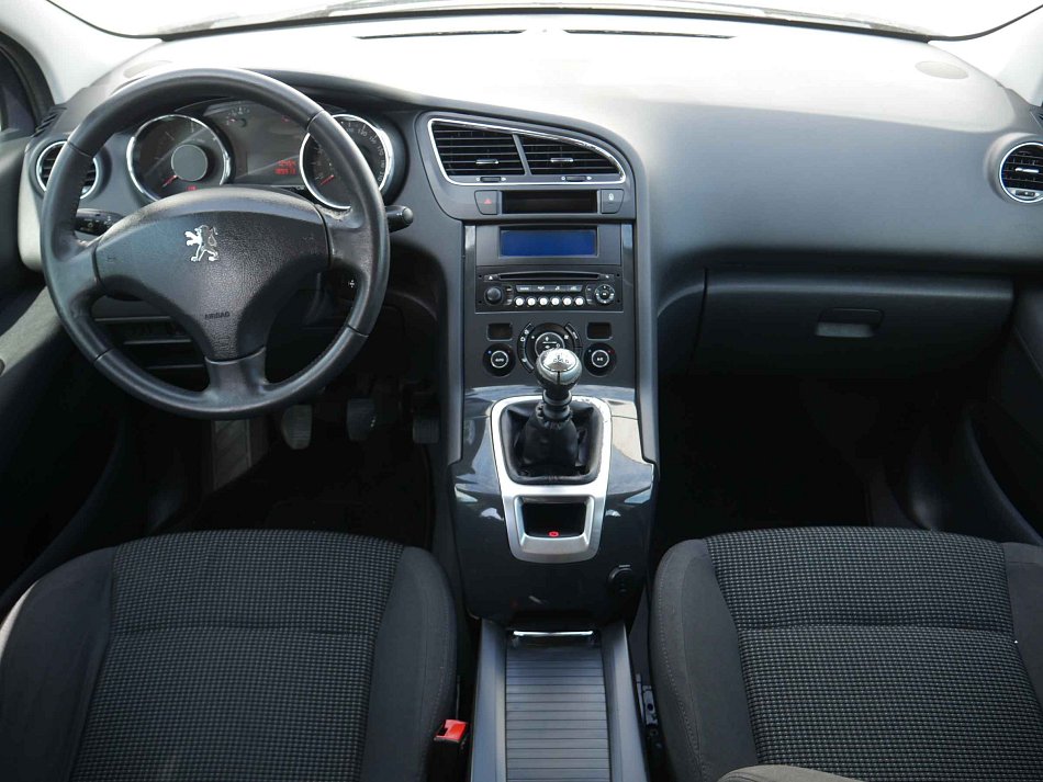 Peugeot 5008 1.6 HDi 