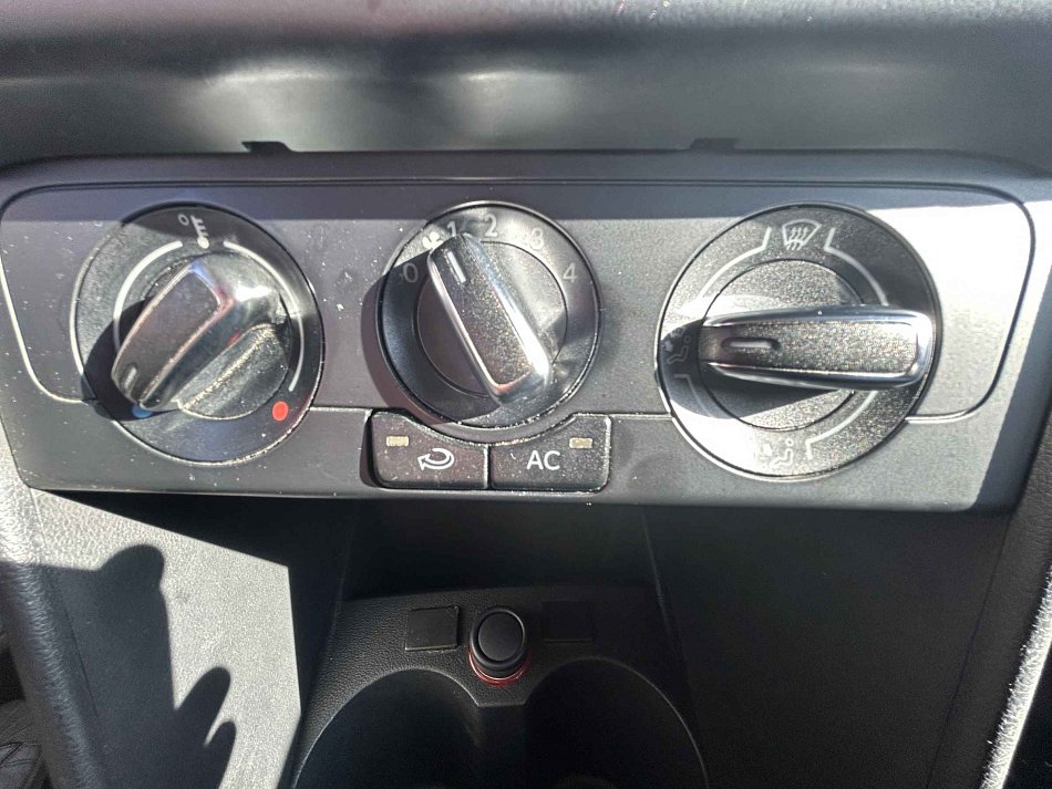 Volkswagen Polo 1.2HTP 