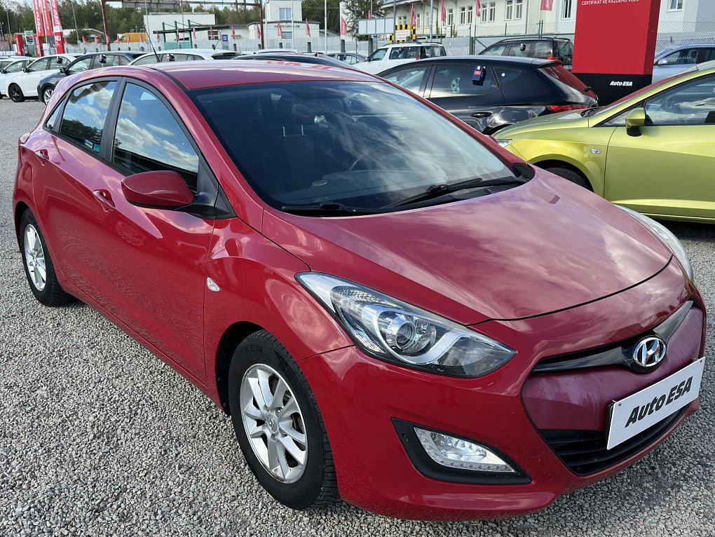 Hyundai I30 1.6 GDi Trikolor