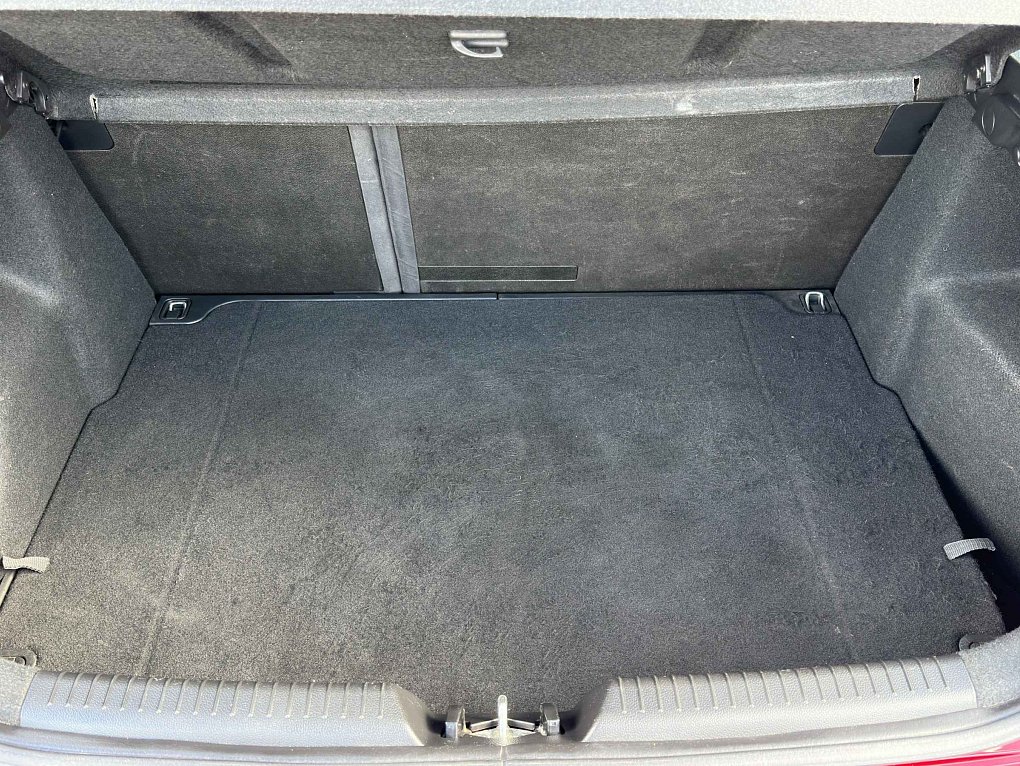 Hyundai I30 1.6 GDi Trikolor