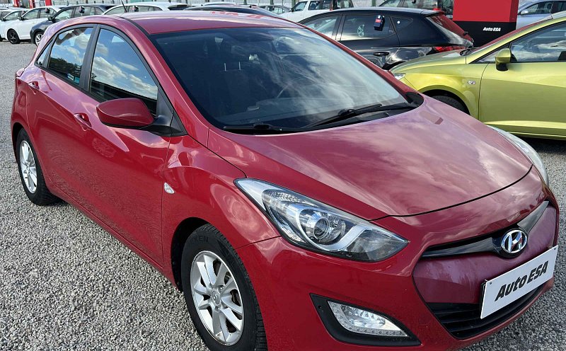 Hyundai I30 1.6 GDi Trikolor