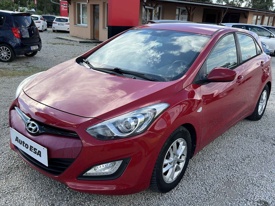 Hyundai I30 1.6 GDi Trikolor