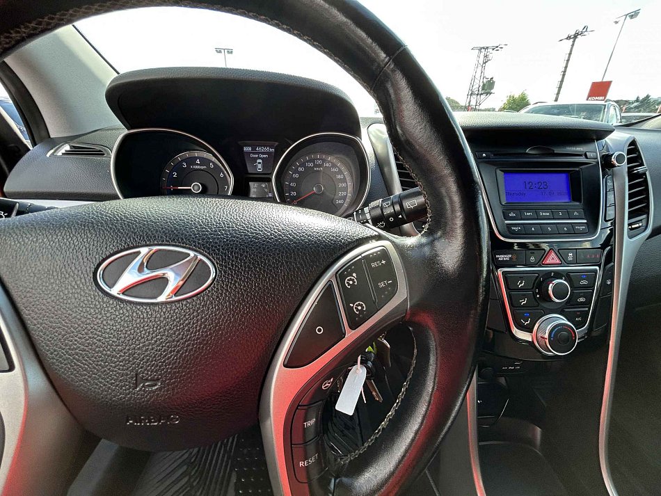 Hyundai I30 1.4 CVVT 
