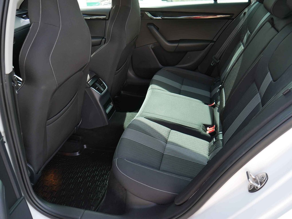 Škoda Octavia III 1.6 TDI Style