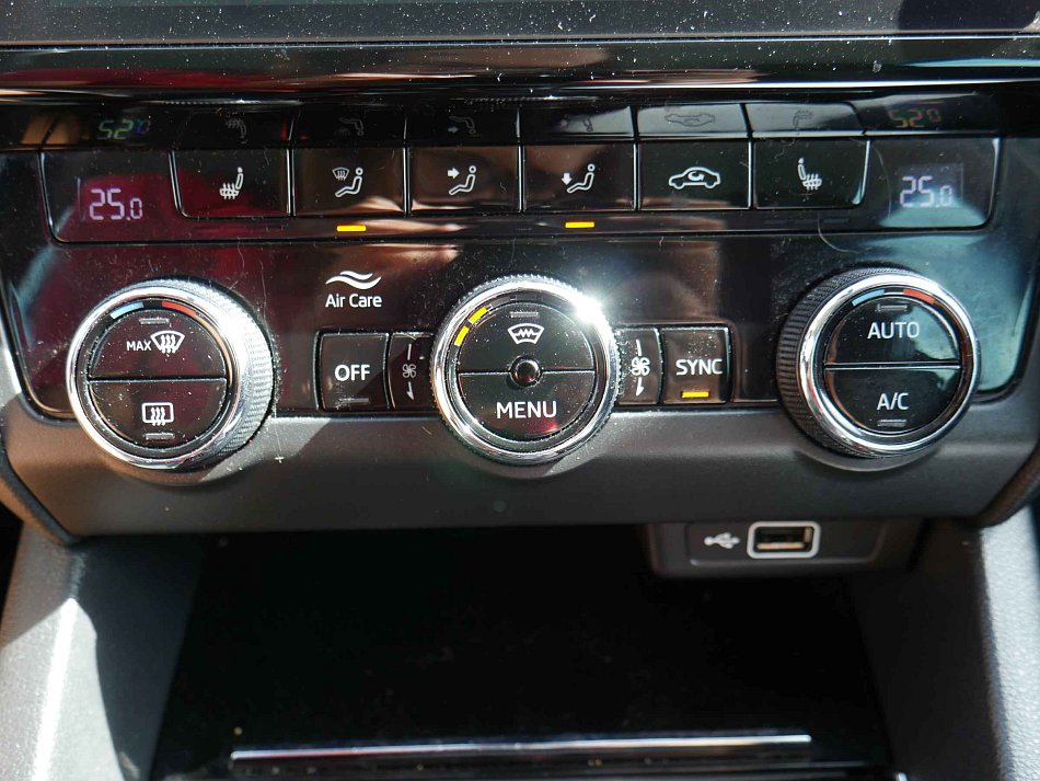Škoda Octavia III 1.6 TDI Style