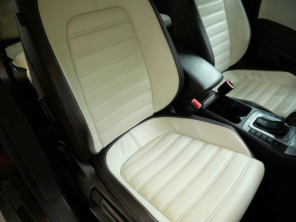 Volkswagen Passat CC 2.0TDi  4x4