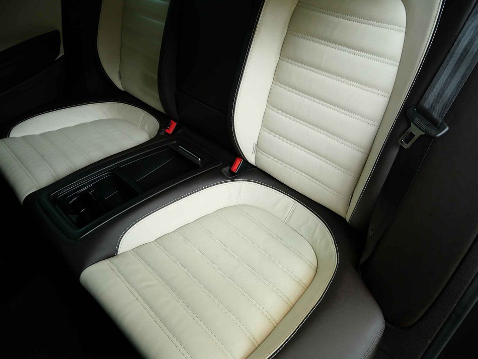 Volkswagen Passat CC 2.0TDi  4x4
