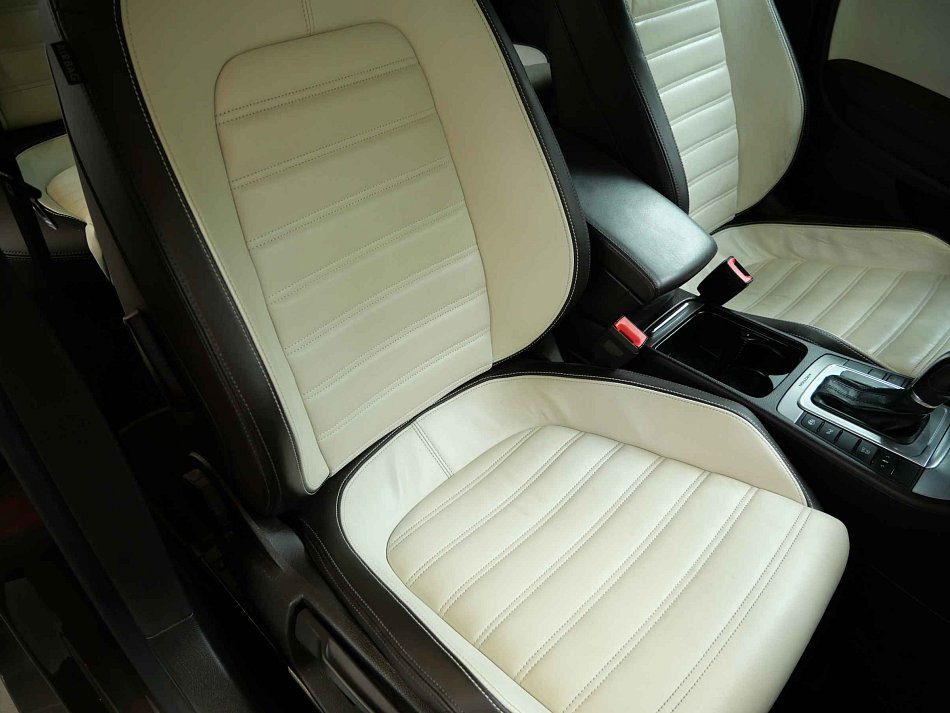 Volkswagen Passat CC 2.0TDi  4x4