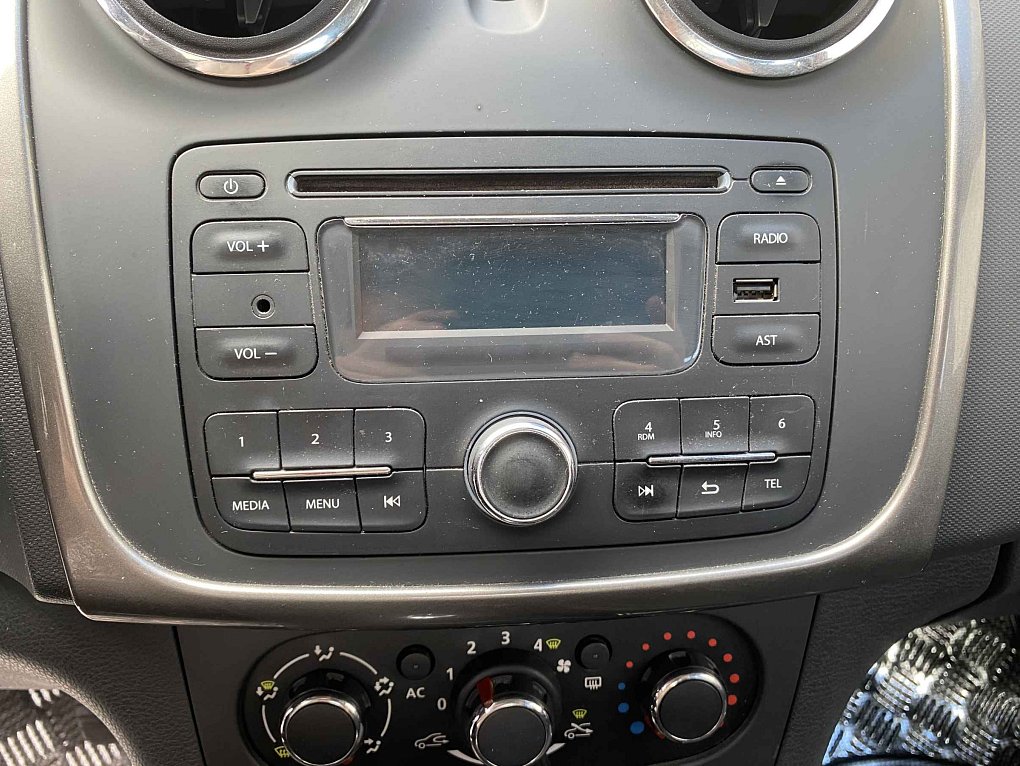 Dacia Logan 1.4MPi 