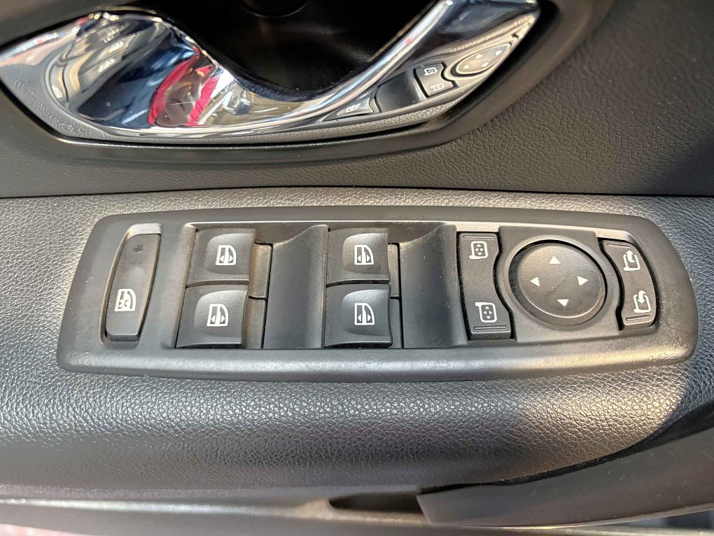Renault Fluence 1.6i 