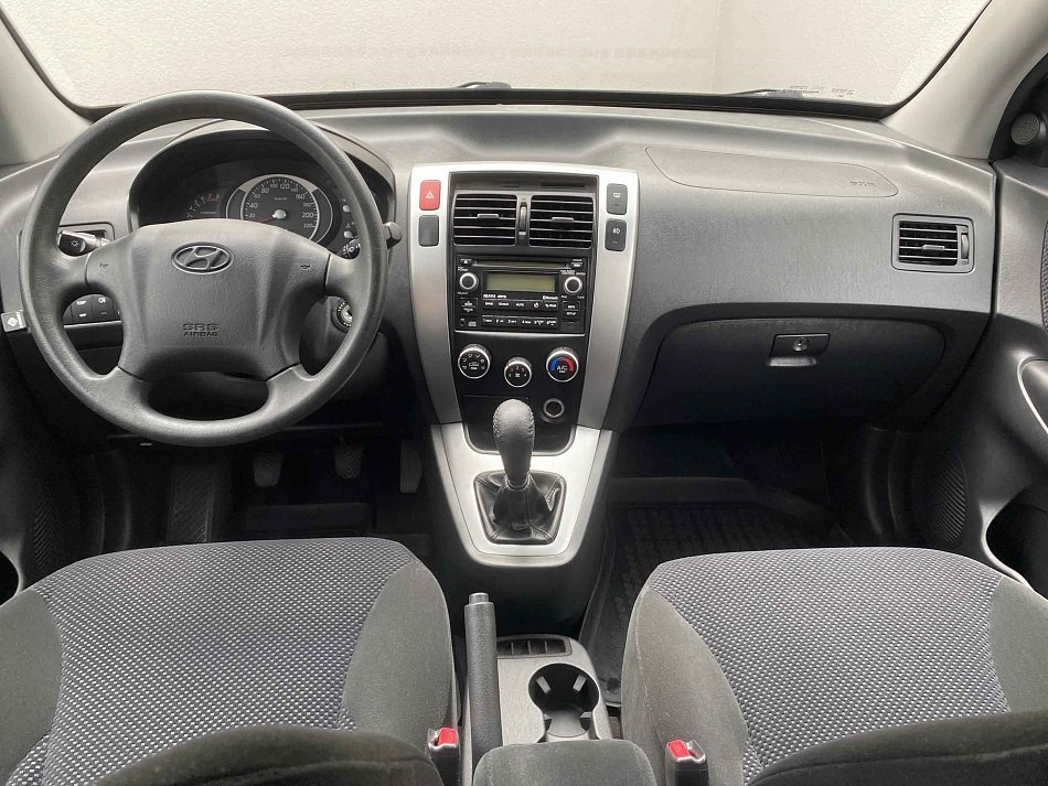 Hyundai Tucson 2.0i 