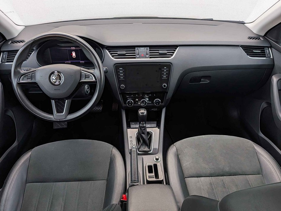 Škoda Octavia III 2.0TSi Style Extra