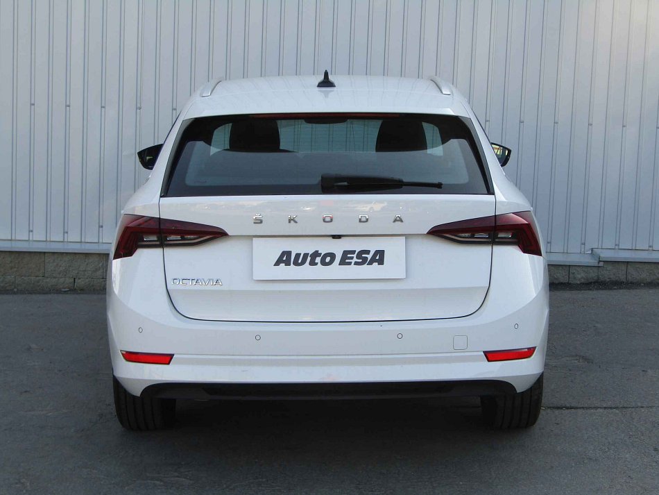 Škoda Octavia IV 2.0 TDi Style
