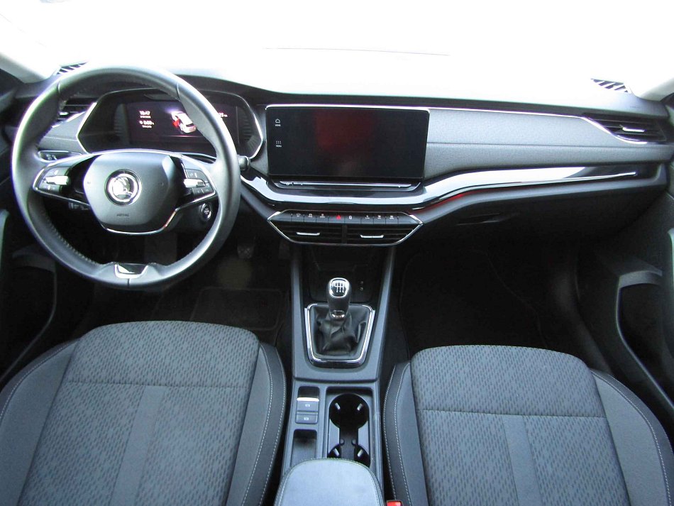 Škoda Octavia IV 2.0 TDi Style