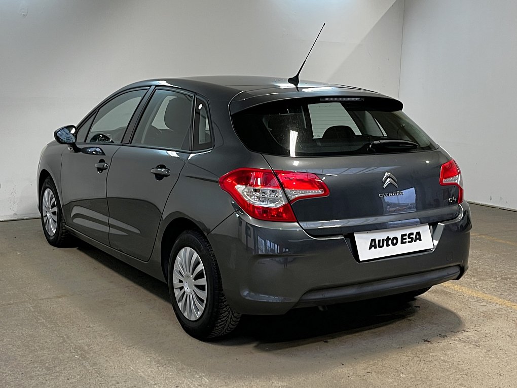 Citroën C4 1.4 i 