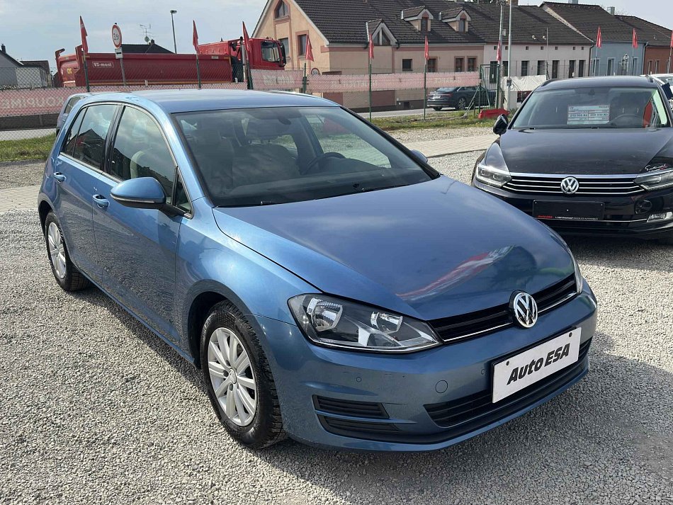 Volkswagen Golf 1.2TSi 