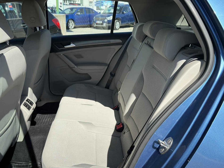 Volkswagen Golf 1.2TSi 