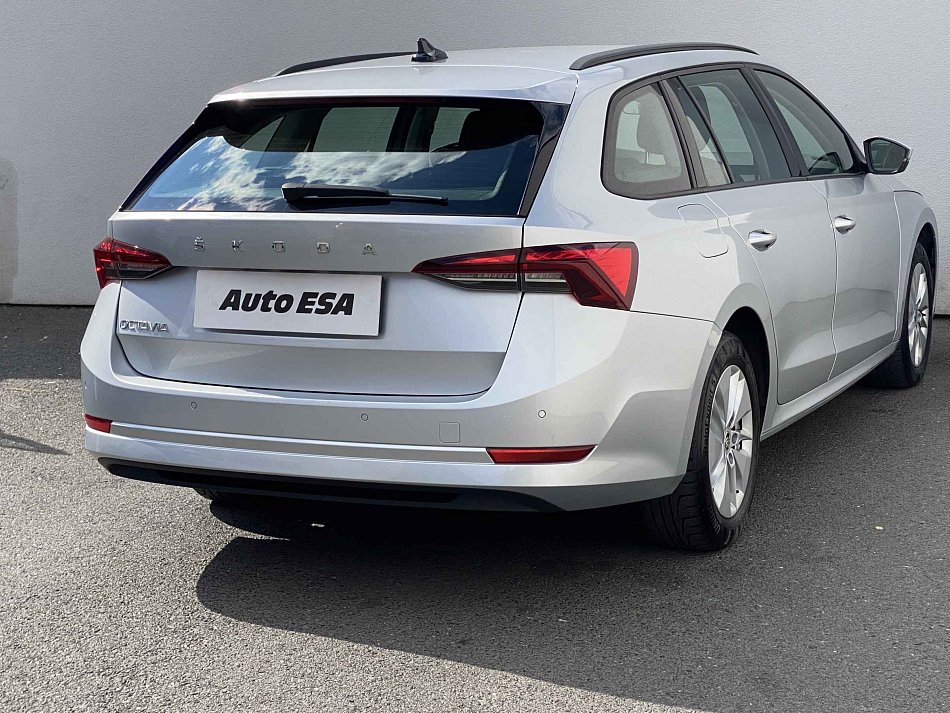 Škoda Octavia IV 2.0 TDi Ambition