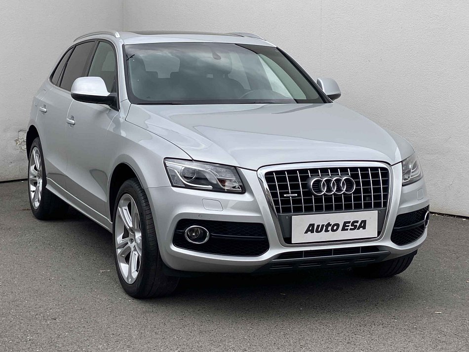 Audi Q5 2.0 TFSi S-line quattro