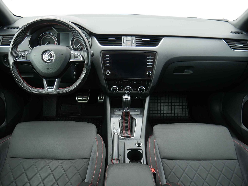 Škoda Octavia III 2.0 TDi RS 4x4