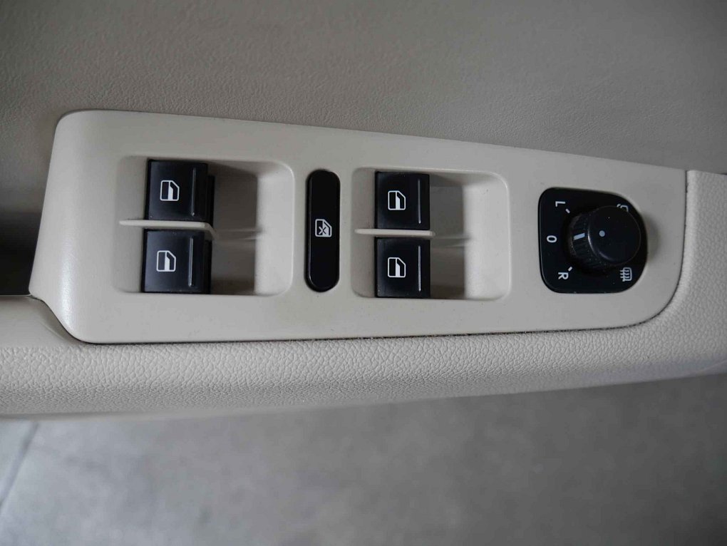 Škoda Superb II 1.6 TDi 