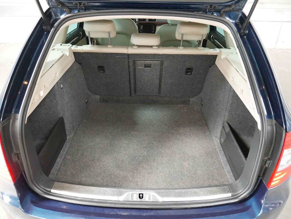Škoda Superb II 1.6 TDi 