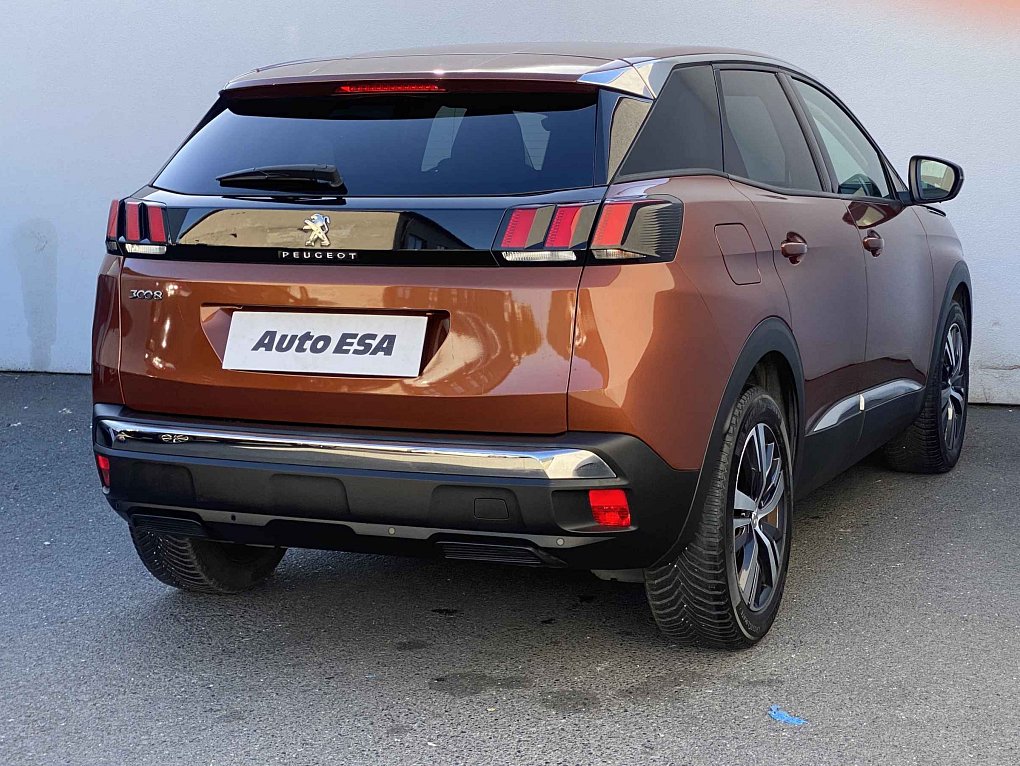 Peugeot 3008 1.2 PT Allure