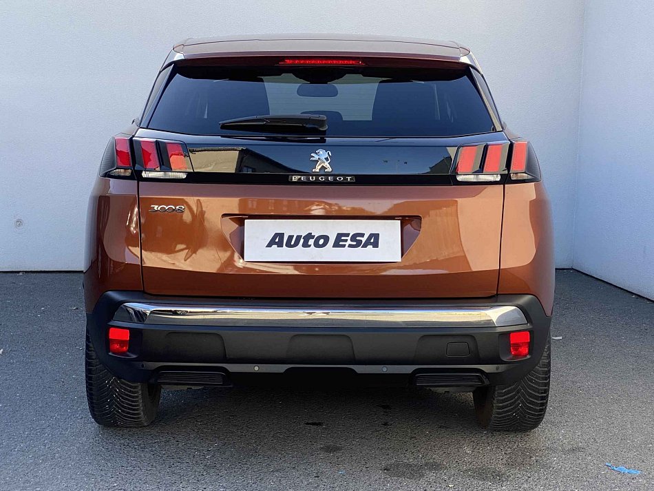 Peugeot 3008 1.2 PT Allure